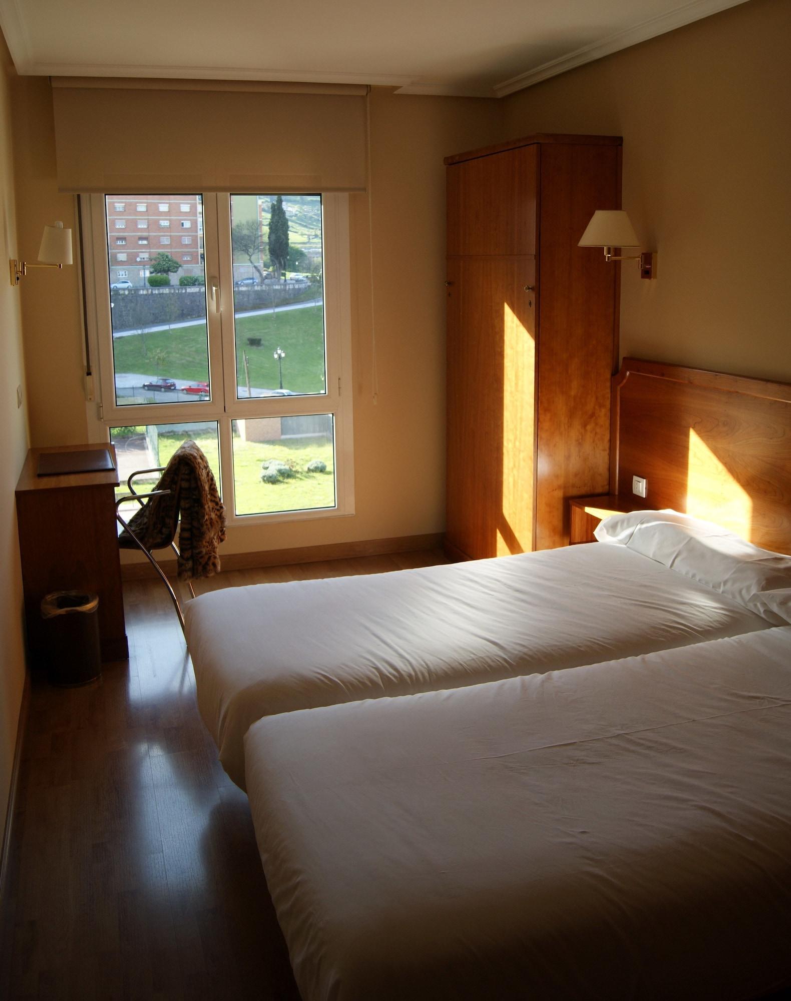 El Retiro De Cardea Hotel Oviedo Luaran gambar