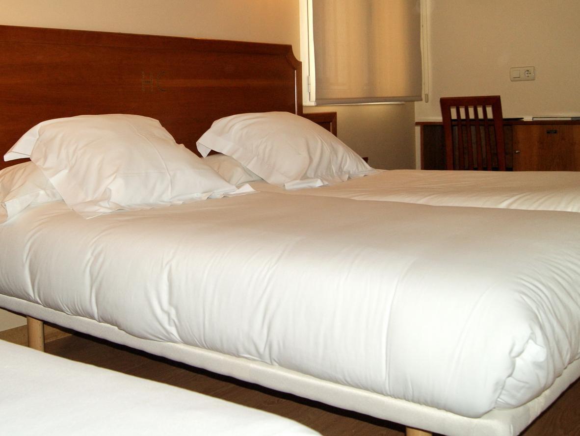 El Retiro De Cardea Hotel Oviedo Luaran gambar