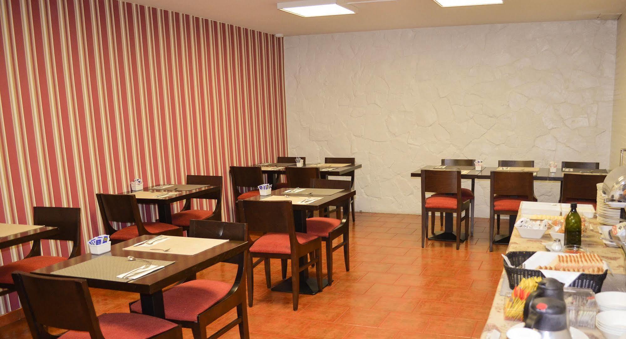 El Retiro De Cardea Hotel Oviedo Luaran gambar